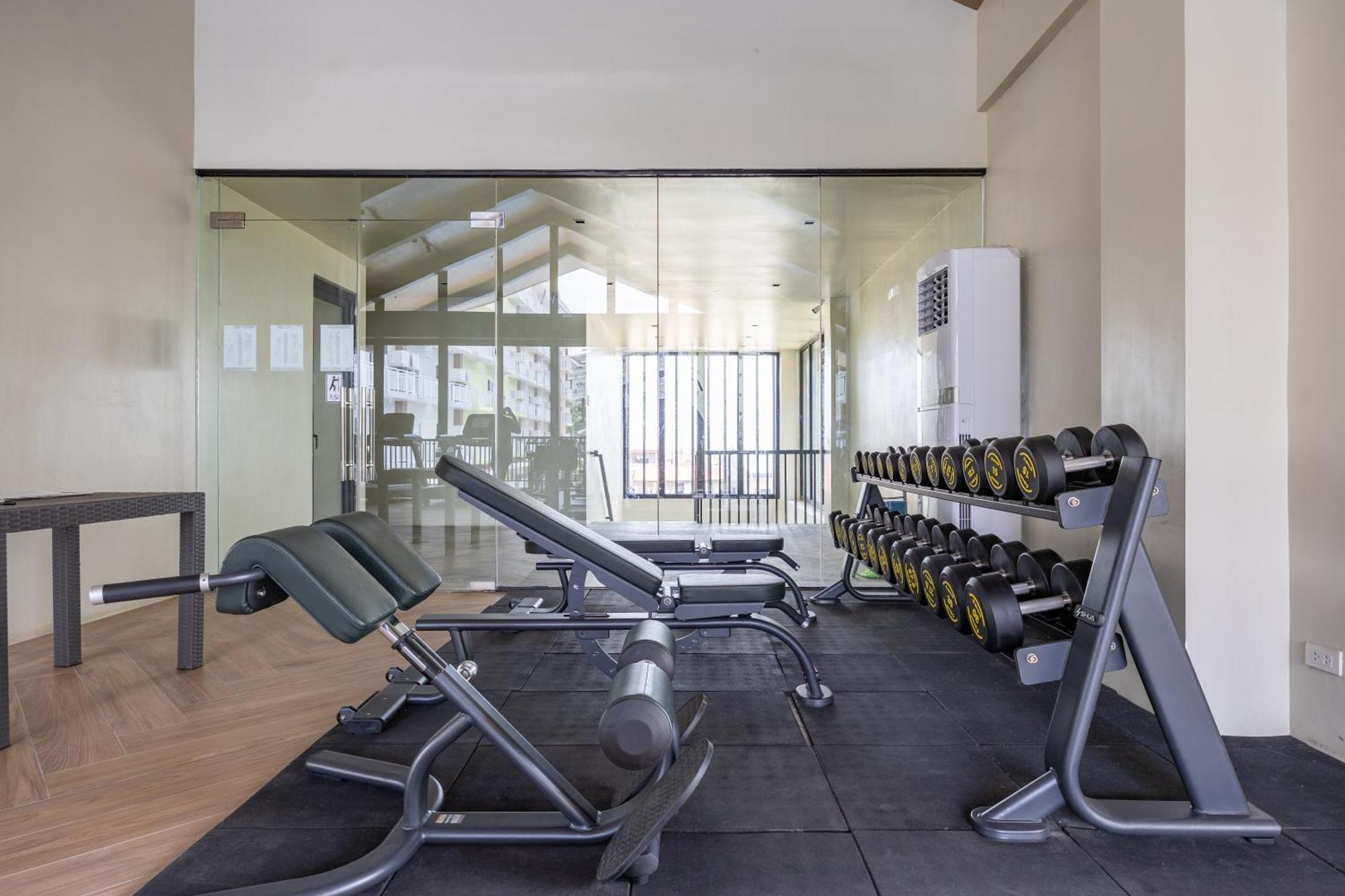 Amani 133,3 Minutes To Airport,With Gym & Pool,Fast Wi-Fi, Free Netflix Lejlighed Lapu-Lapu City Eksteriør billede